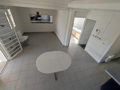 Duplex - 106 m² - 5 pièces