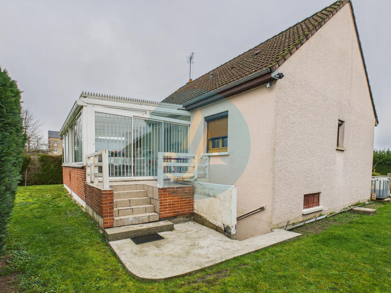 Maison - 105 m² - 4 pièces