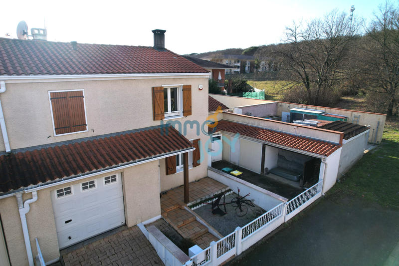 Maison - 110 m² - 4 pièces