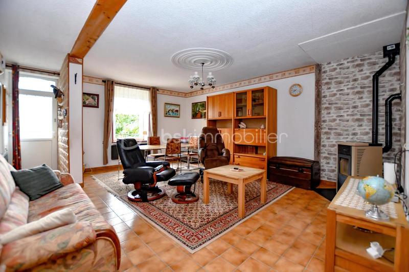 Maison - 160 m² - 7 pièces