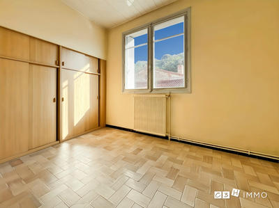 Maison - 82 m² - 4 pièces