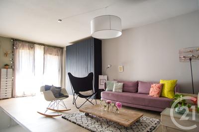 Appartement - 88 m² - 4 pièces