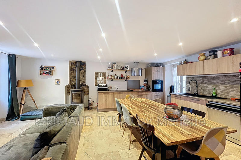 Maison de village - 140 m² - 6 pièces