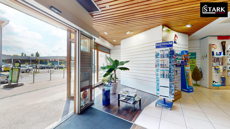Fonds de commerce - 208 m²