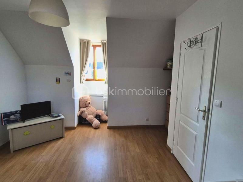 Maison - 137 m² - 4 pièces