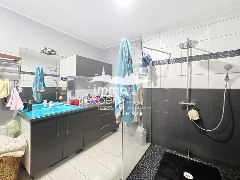 Maison - 168 m² - 6 pièces