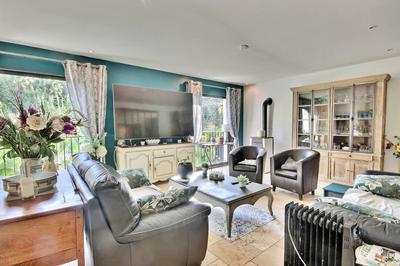 Villa - 188 m² - 6 pièces