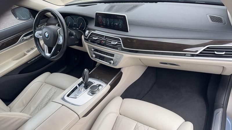 Bmw Série 7 (G11) 740e iPerformance 326 Exclusive - Automatique