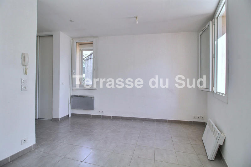 Immeuble - 84 m² - 5 pièces