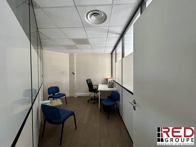 Bureau - 101 m²