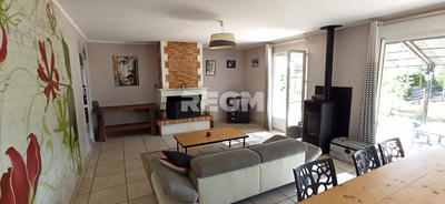 Maison - 135 m² - 6 pièces