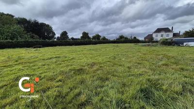 Terrain constructible - 1 287 m²