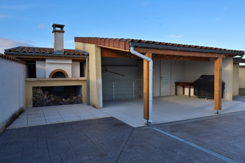 Maison - 200 m² - 4 pièces