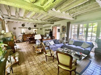 Maison - 220 m² - 9 pièces