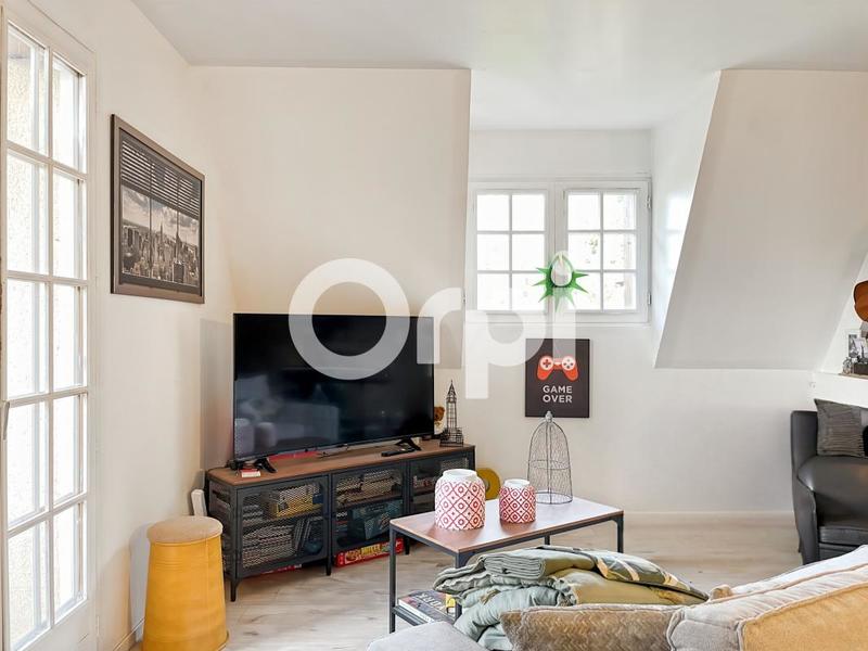 Maison - 200 m² - 6 pièces