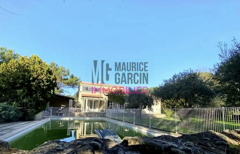 Maison - 189 m² - 6 pièces