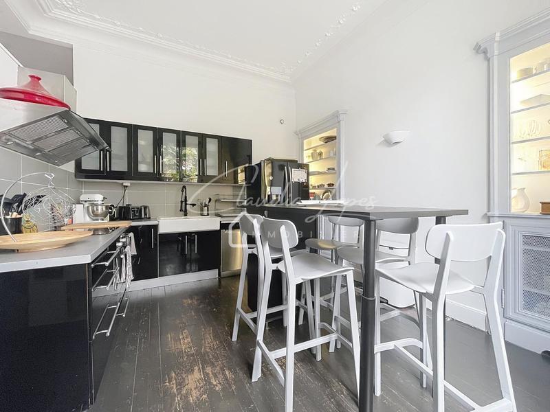 Appartement - 132 m² - 5 pièces