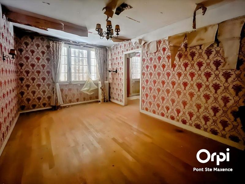 Maison - 169 m² - 6 pièces