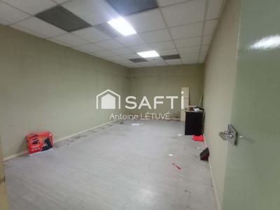 Local commercial - 352 m² - 14 pièces