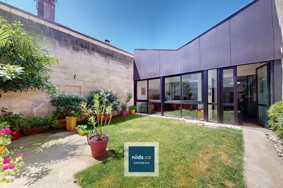 Maison - 308 m² - 7 pièces