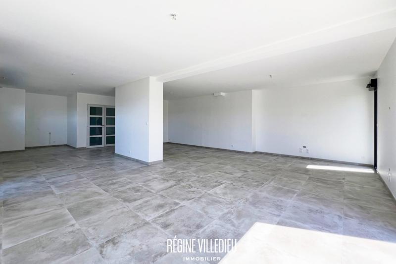 Villa - 197 m² - 5 pièces
