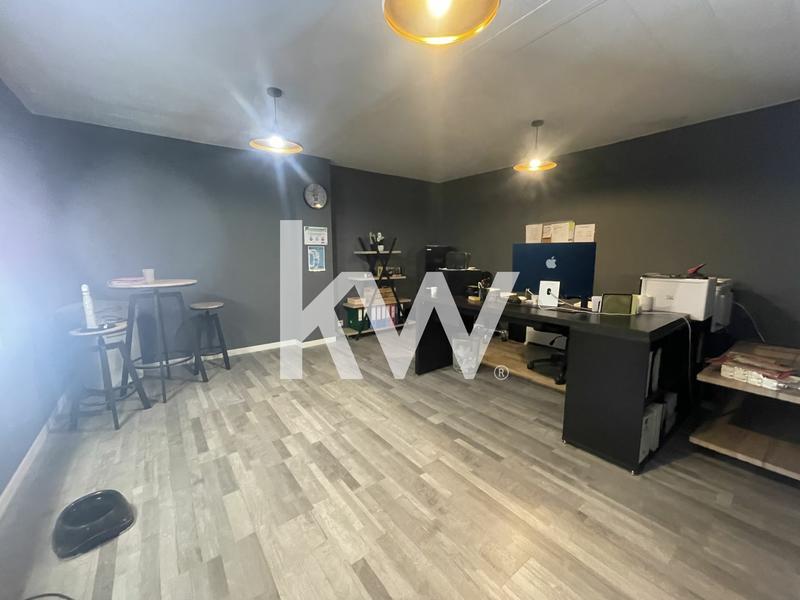 Fonds de commerce - Magasins - 250 m²