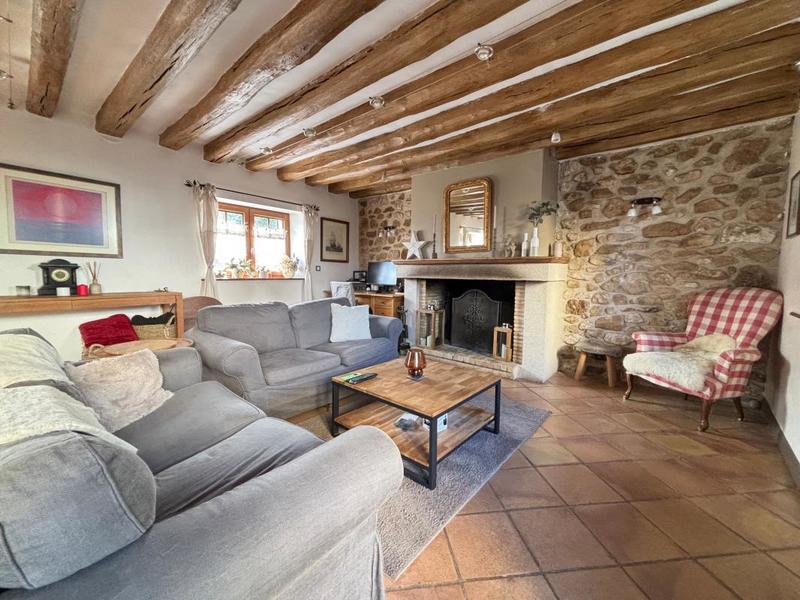 Maison - 200 m² - 7 pièces