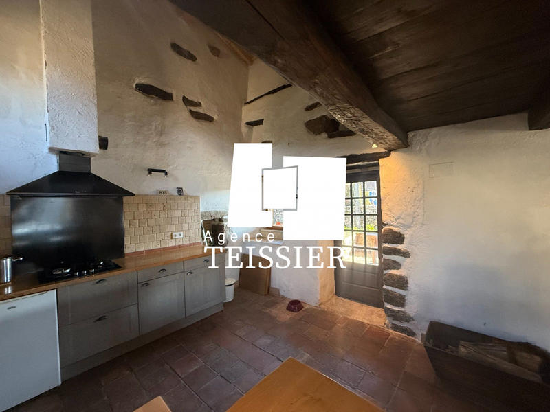 Maison - 97 m² - 4 pièces