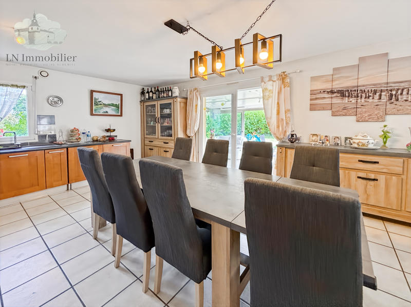 Maison - 144 m² - 5 pièces