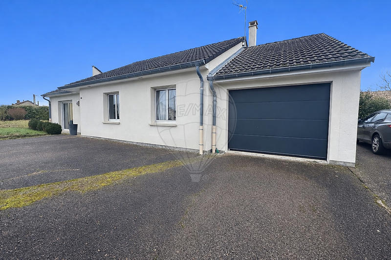 Maison - 104 m² - 4 pièces