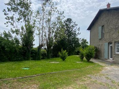 Maison - 200 m² - 6 pièces