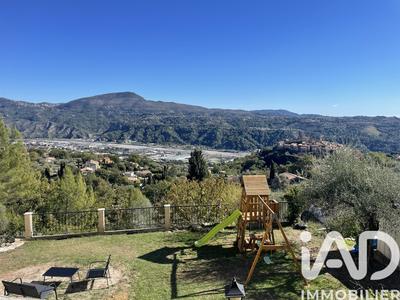 Maison - 112 m² - 4 pièces