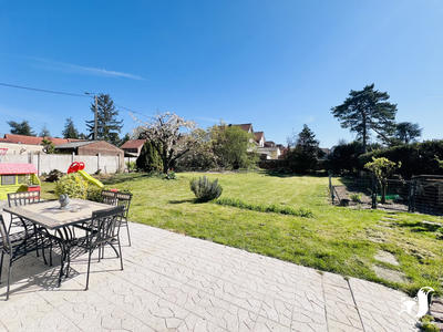 Maison - 193 m² - 6 pièces