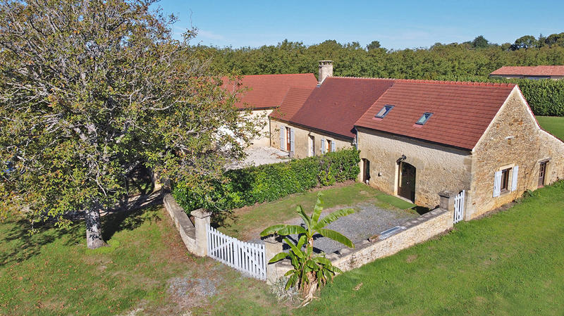 Maison - 142 m² - 7 pièces