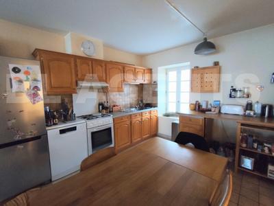 Maison de village - 150 m² - 5 pièces