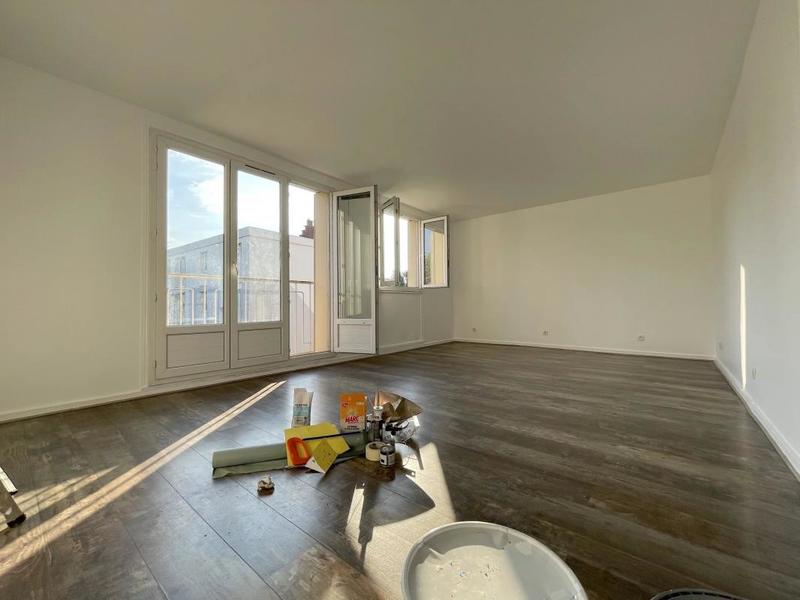 Appartement - 82 m² - 4 pièces