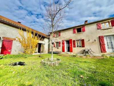 Maison - 262 m² - 14 pièces