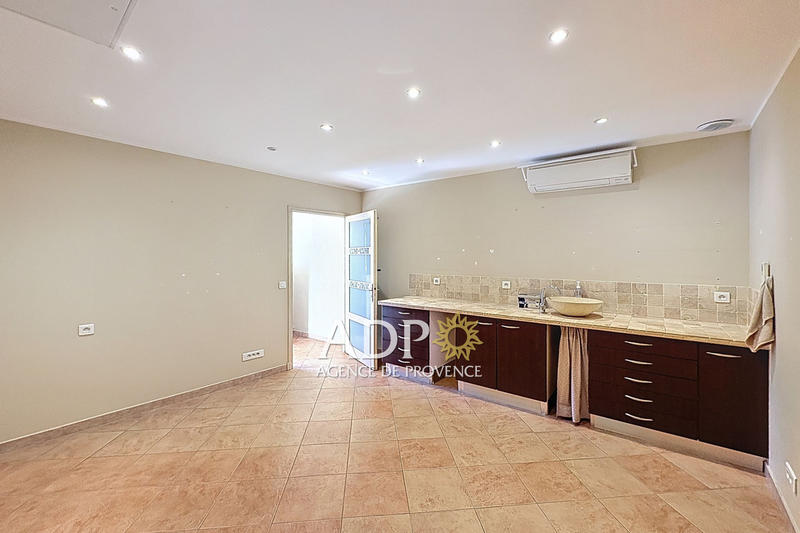 Local commercial - 27 m²