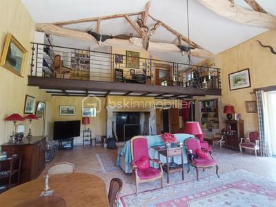 Demeure - 414 m² - 12 pièces