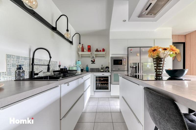 Appartement - 86 m² - 4 pièces