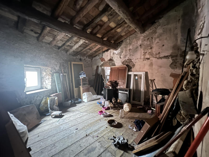 Maison de village - 80 m² - 4 pièces