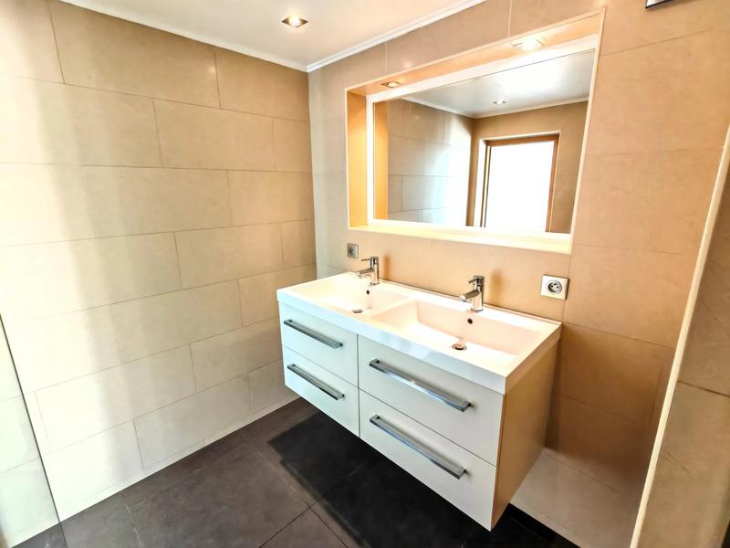 Appartement - 57 m² - 2 pièces