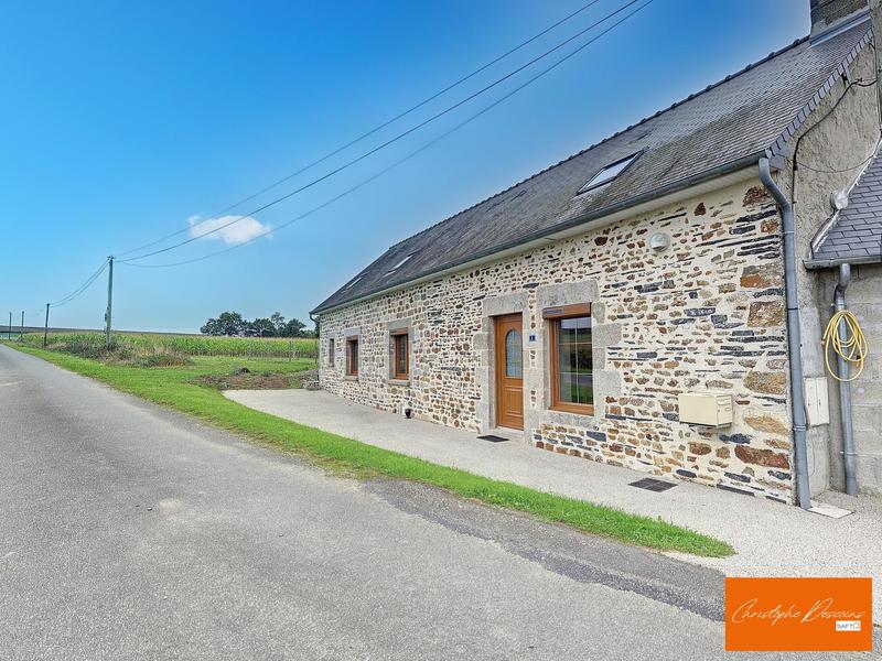 Maison - 115 m² - 8 pièces