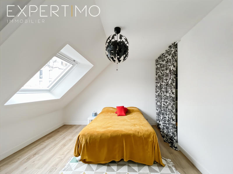 Maison - 153 m² - 7 pièces