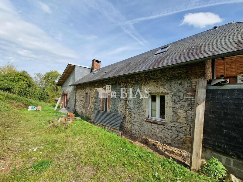 Maison - 85 m² - 5 pièces