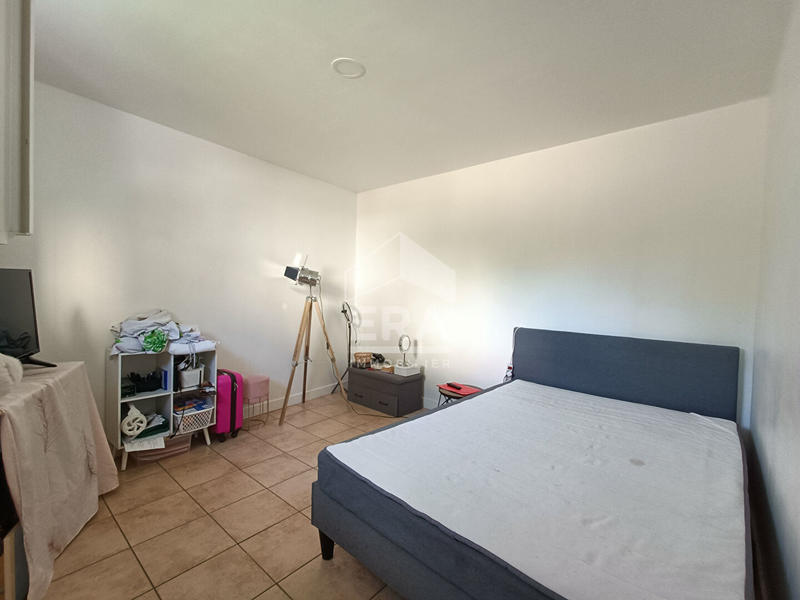 Immeuble - 20 m² - 5 pièces