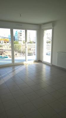 Appartement - 86 m² - 4 pièces