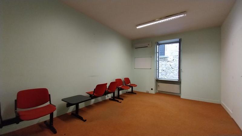 Immeuble - 238 m² - 13 pièces