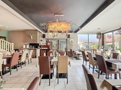 Local commercial - 310 m² - 7 pièces