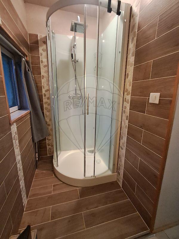 Maison - 80 m² - 5 pièces